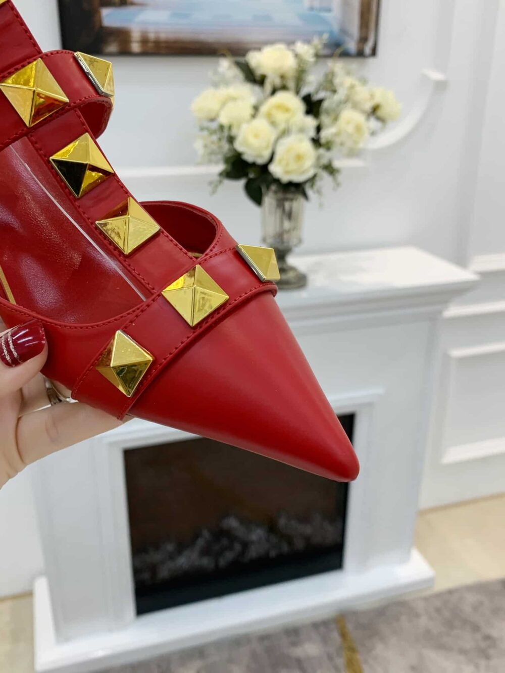 VALENTINO GARAVANI ROMAN STUD KITTEN HEEL PUMPS RED - Image 5