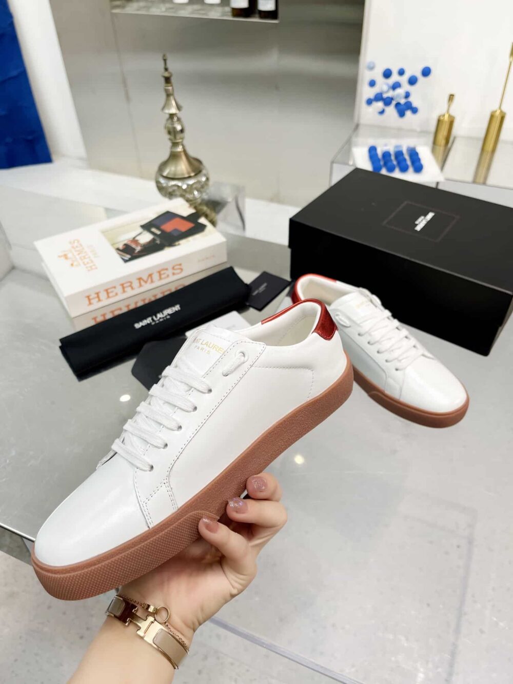 SAINT LAURENT COURT CLASSIC EMBROIDERED SNEAKER WHITE AND RED - Image 7