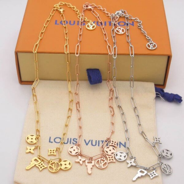 LOUIS VUITTON ROMAN HOLIDAYS CHOKER IN GOLD - Image 3