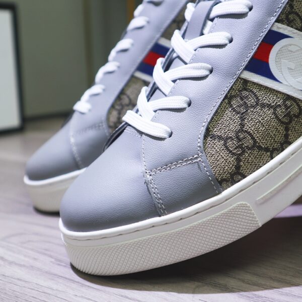 GUCCI GG SUPREME SNEAKER BEIGE GG BLUE AND ORANGE WEB - Image 4