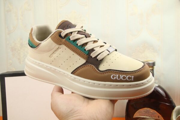 GUCCI GG SNEAKER LEATHER IN BEIGE AND GREEN - Image 7