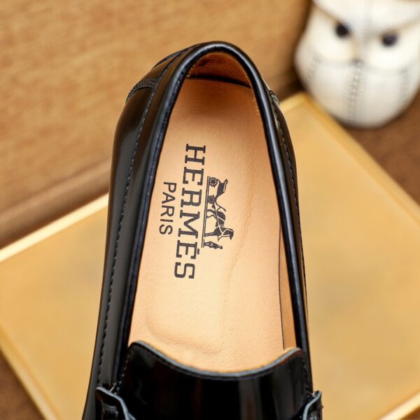 HERMES MEN'S LOAFER MOCCASIN POLISH LEATHER WITH H SILVER IN BLACK - Image 6
