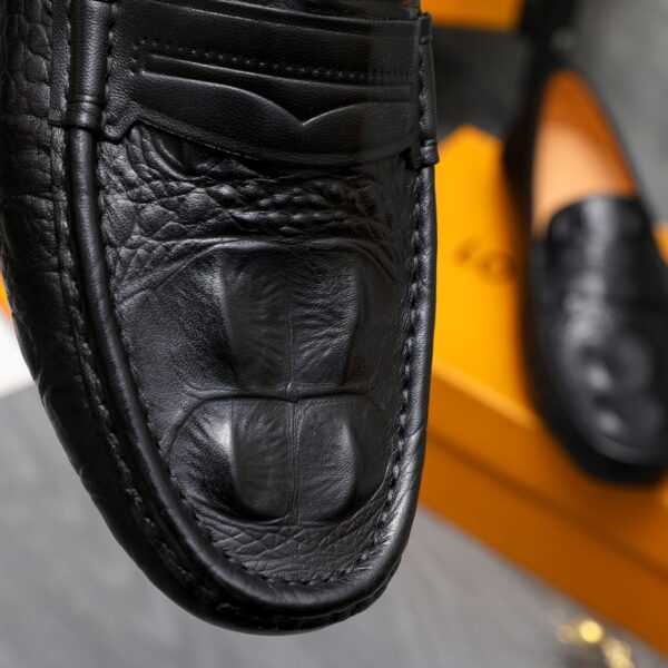LOUIS VUITTON LOAFER ALLIGATOR MATTE LEATHER IN BLACK - Image 7