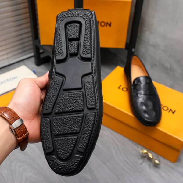 LOUIS VUITTON LOAFER ALLIGATOR MATTE LEATHER IN BLACK - Image 6