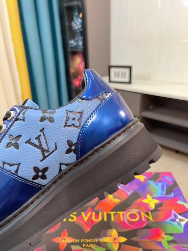 LOUIS VUITTON MEN’S SNEAKERS MONOGRAM EMPREINTE BLUE - Image 3