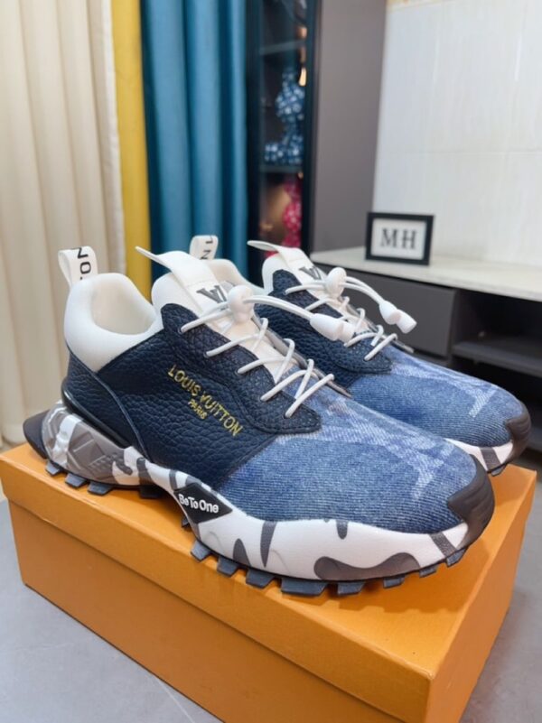 LOUIS VUITTON SNEAKER BE TO ONE BLUE - Image 7