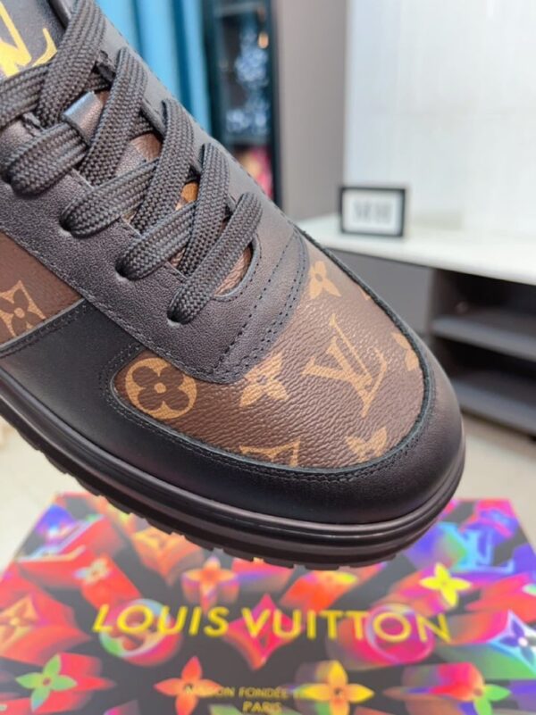LOUIS VUITTON MONOGRAM EMPREINTE LEATHER BLACK AND BROWN - Image 4