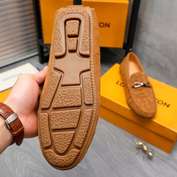 LOUIS VUITTON LEATHER LOAFERS FOR MEN SILVER HARDWARE BROWN - Image 4