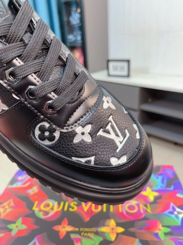 LOUIS VUITTON MEN’S SNEAKERS MONOGRAM EMPREINTE BLACK - Image 5