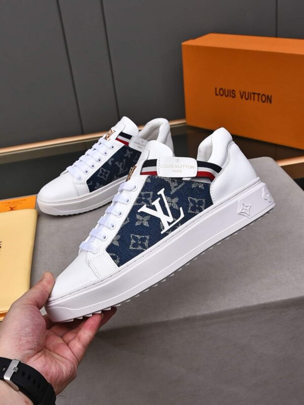 LOUIS VUITTON TRAINER WHITE DENIM - Image 8