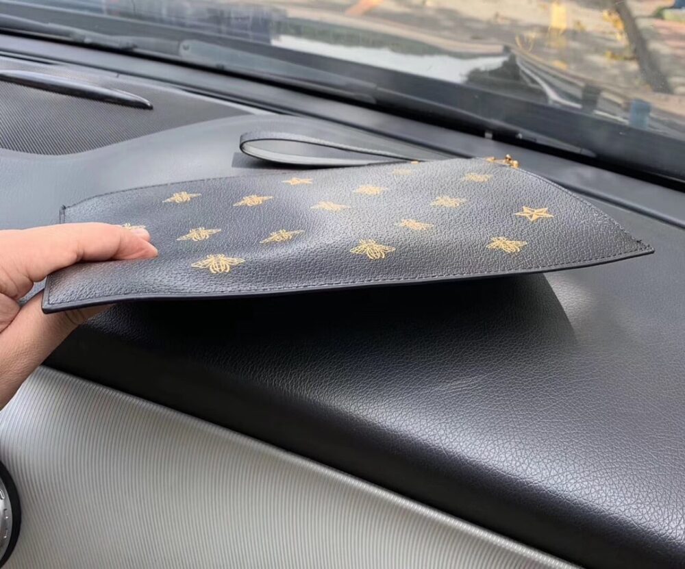 GUCCI BEE STAR LEATHER CLUTCH BLACK 28CM 495066 DJ2KT 8474 - Image 8