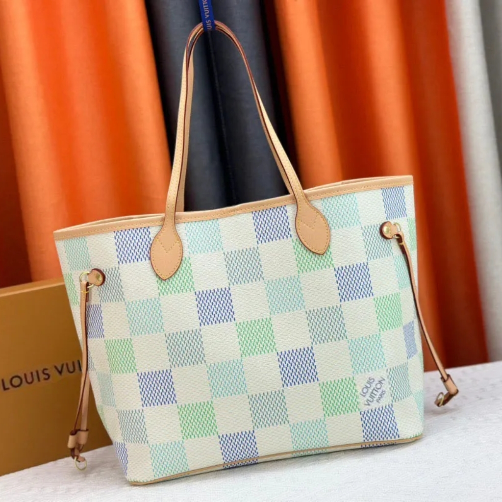 Louis Vuitton Neverfull MM Damier Canvas Pistachio 31Cm - Image 3