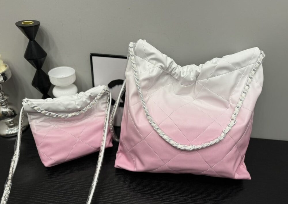 CHANEL 22 MINI HANDBAG PATENT GRADIENT LEATHER PINK 20CM - Image 3