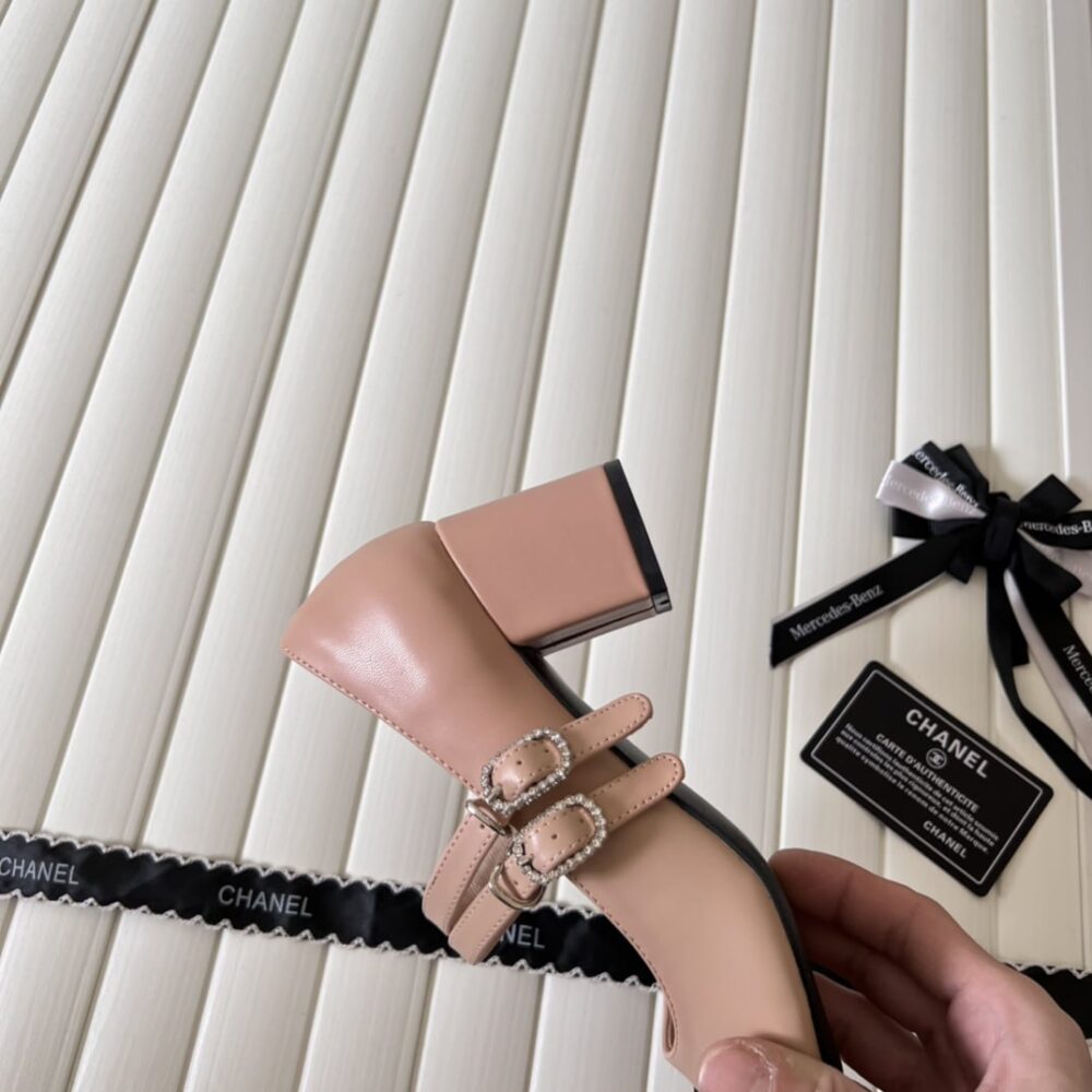 CHANEL MARY JANES AND GROSGRAIN PINK - Image 5