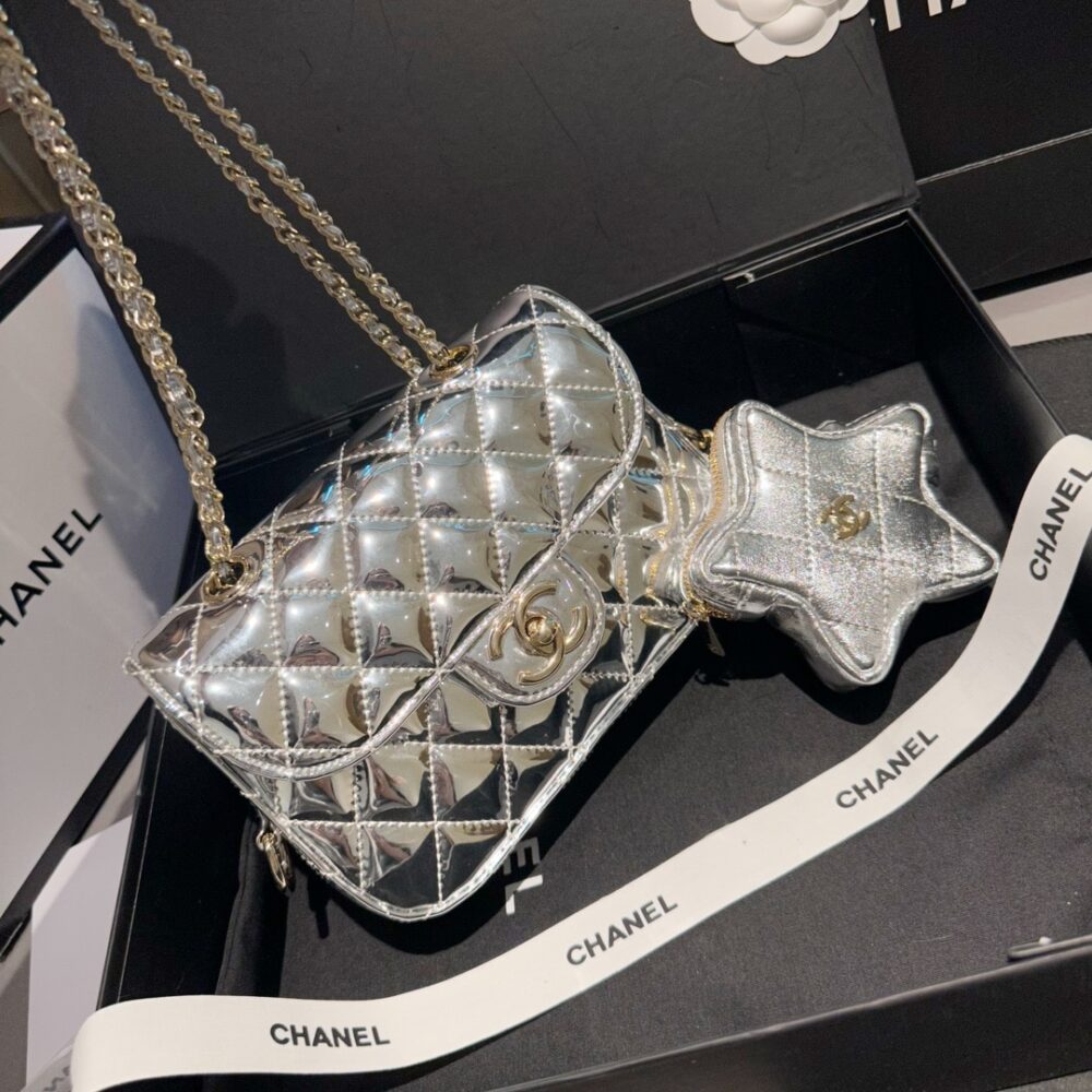 CHANEL MINI FLAP BAG STAR COIN PURSE SILVER 24CM - Image 2