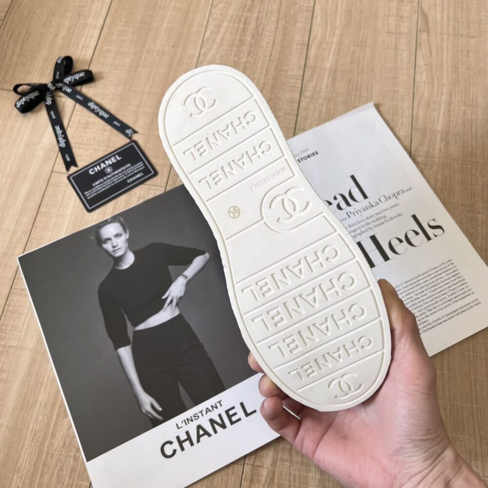 CHANEL WOMEN'S SNEAKER CC TRAINERS IN BLACK - Image 6