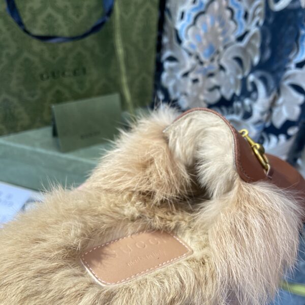 GUCCI PRINCETOWN FURLINED LEATHER SLIPPERS IN BROWN - Image 4