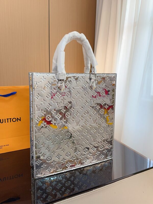 LOUIS VUITTON SAC PLAT TOTE MONOGRAM MIROIR SILVER 36CM - Image 2