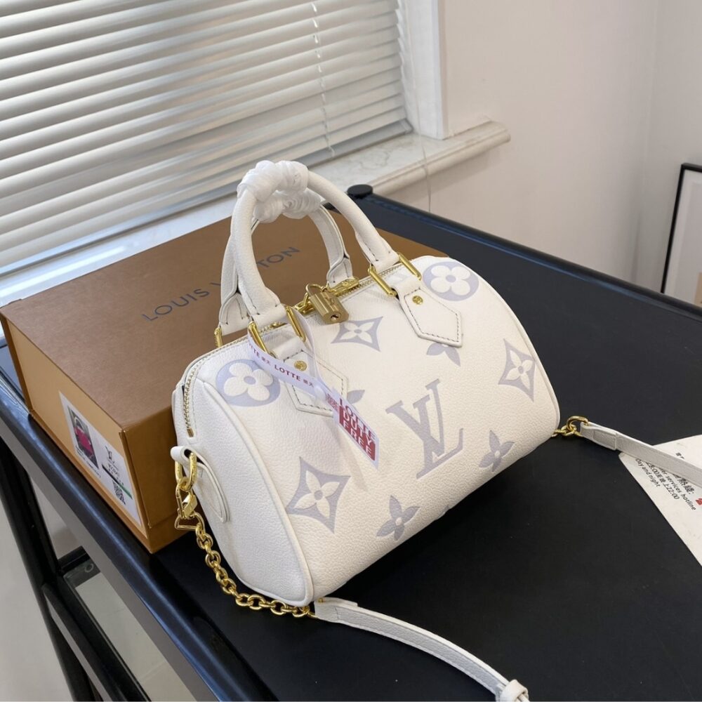 LOUIS VUITTON SPEEDY BANDOULIÈRE BAG 20 LATTE AND BUBBLE TEA 20CM - Image 2