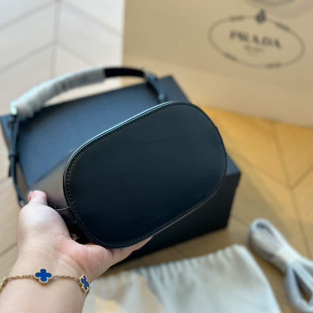 PRADA SPAZZOLATO BUCKET BAG BLACK 17CM - Image 6