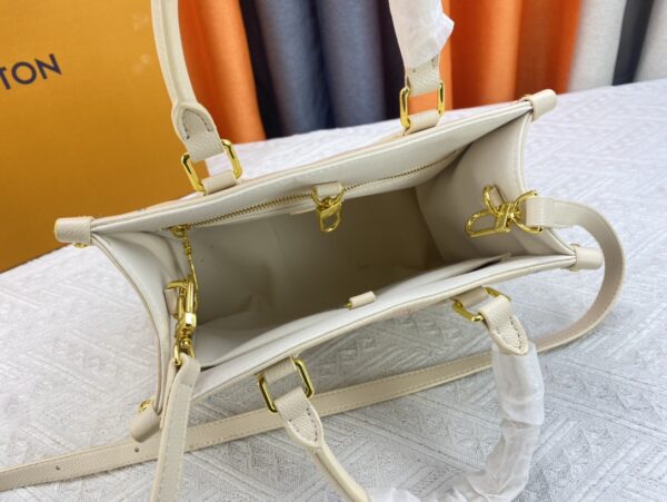 LOUIS VUITTON ONTHEGO PM HANDBAG BEIGE 25CM M46629 - Image 2