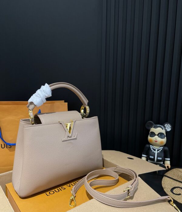 LOUIS VUITTON CAPUCINES BB BAG BEIGE 27CM M94634 - Image 2