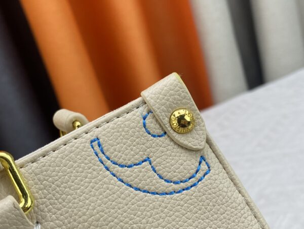 LOUIS VUITTON ONTHEGO PM HANDBAG BEIGE 25CM M46629 - Image 5