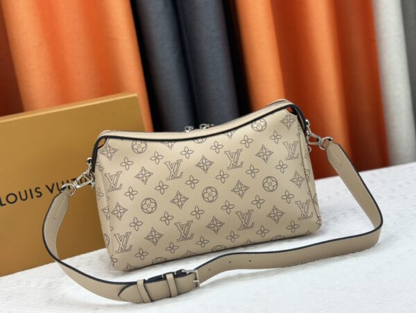 LOUIS VUITTON HAND IT ALL PM GALET 29CM M24255 - Image 7