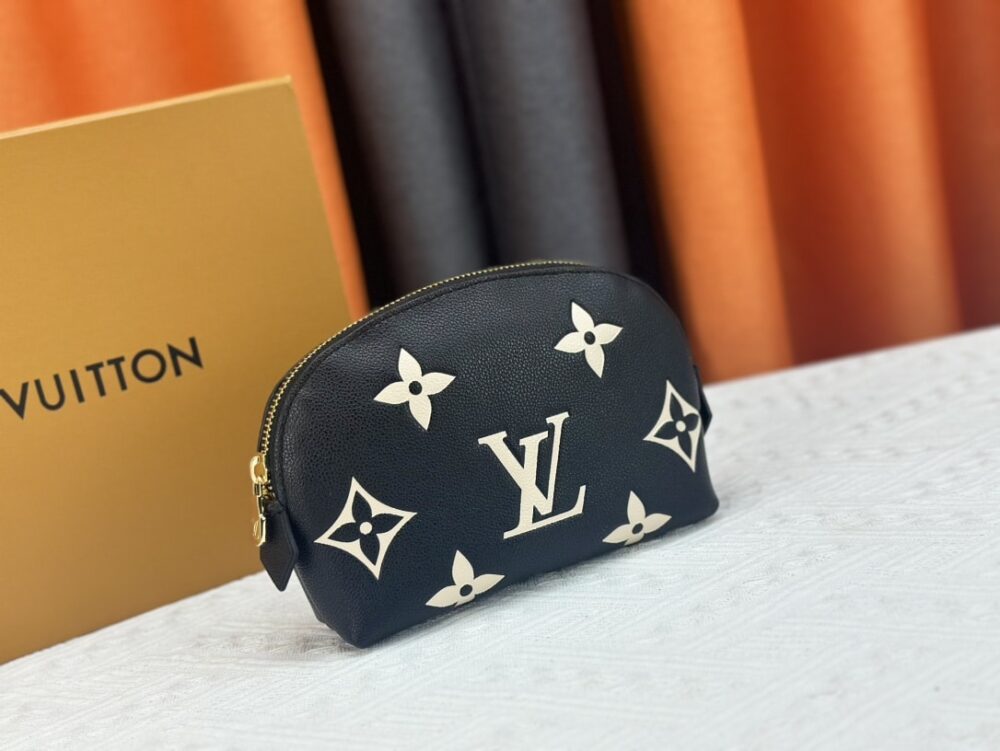 LOUIS VUITTON COSMETIC POUCH PM BLACK 17CM M59086 - Image 10