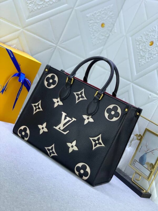 LOUIS VUITTON ONTHEGO MM BLACK CREAM 34CM M45495 - Image 3