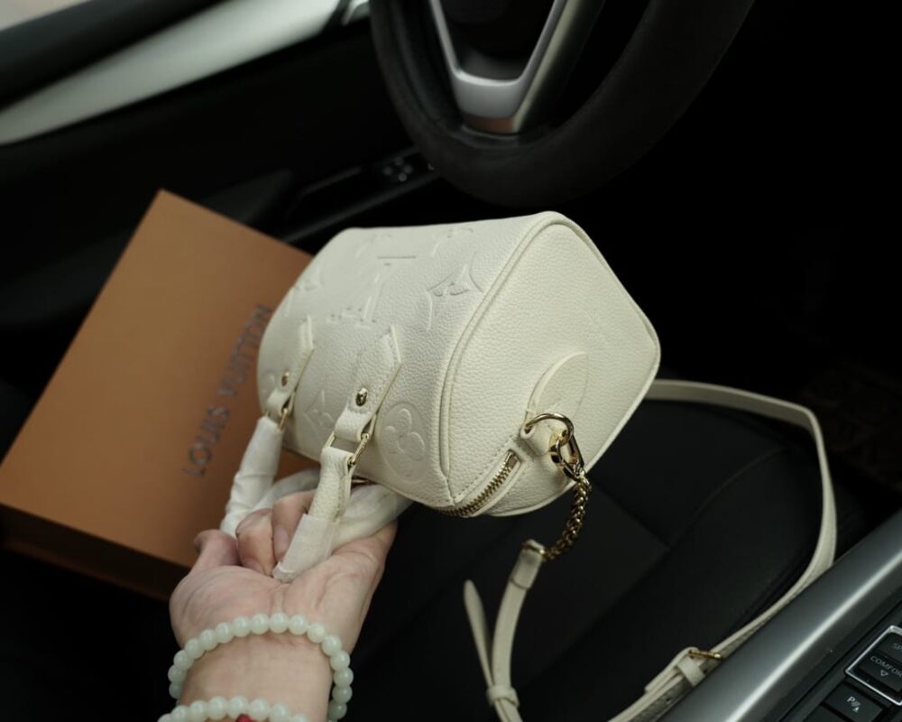 LOUIS VUITTON SPEEDY BANDOULIÈRE BAG 20 CREAM 20CM M58954 - Image 6