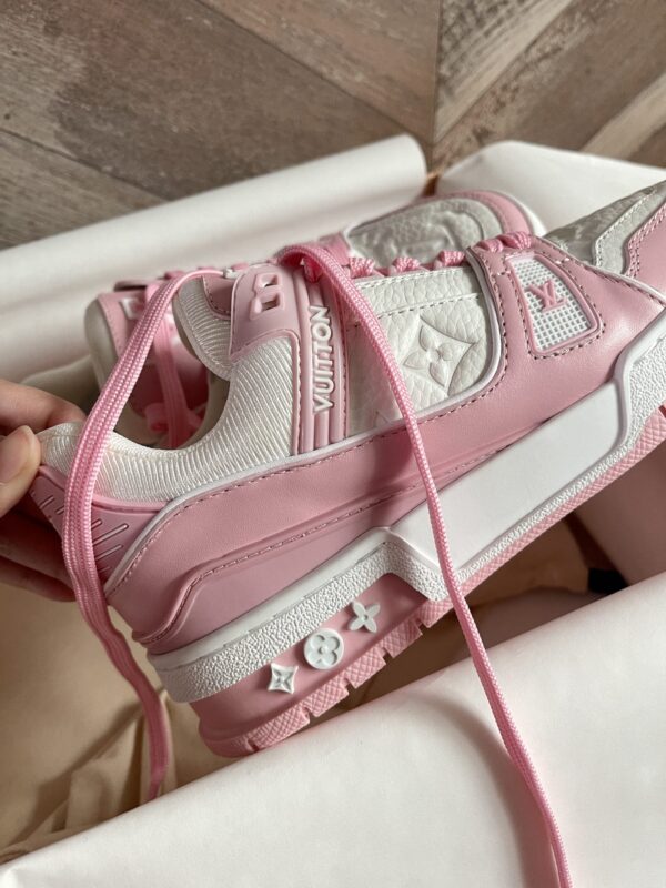 LOUIS VUITTON LV TRAINER SNEAKER PINK ROSE 1ABOEK - Image 8