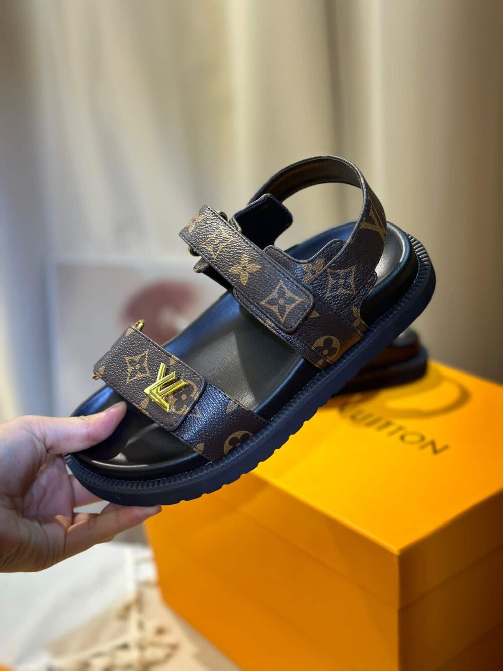 LOUIS VUITTON LV SUNSET FLAT COMFORT SANDAL CACAO BROWN 1ACMY5 - Image 3