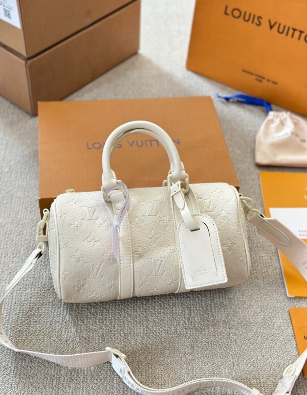 LOUIS VUITTON KEEPALL BANDOULIÈRE FULL MOON 25CM M24434 - Image 2