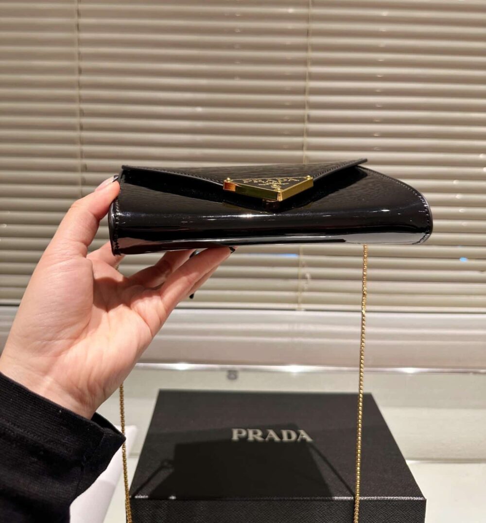 PRADA PATENT LEATHER MINI BAG BLACK 20CM 1BP051 069 F0002 V 5TO - Image 8
