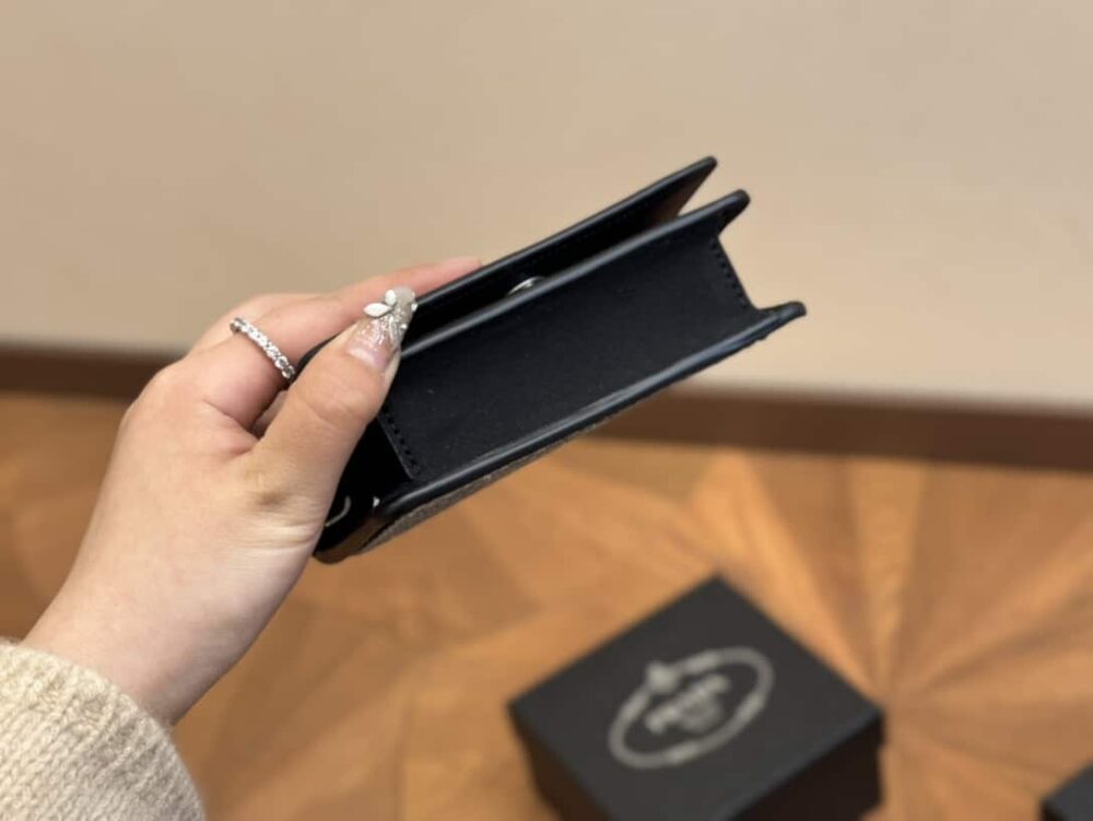 PRADA CARDHOLDER WITH SHOULDER STRAP AND CRYSTALS 13CM 1MR024 2AWL F0T7O - Image 3