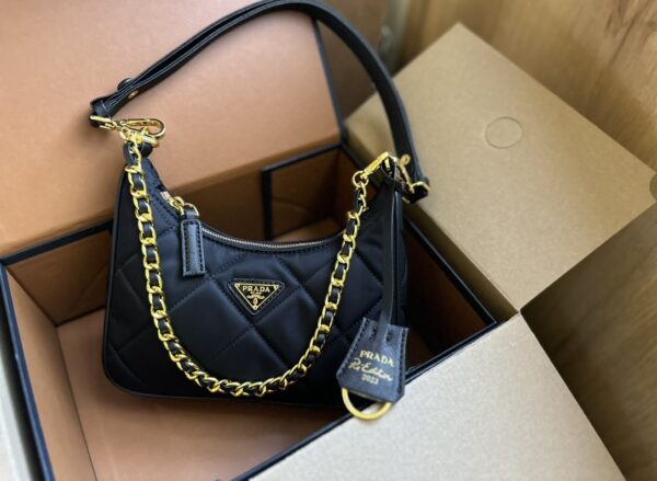 PRADA RE EDITION 1995 CHAÎNE RE NYLON MINI BAG BLACK 22CM 1BC204 2AOS F0002 V QOO - Image 2