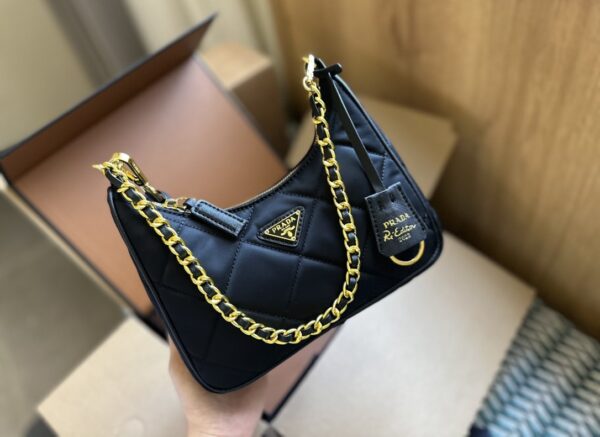 PRADA RE EDITION 1995 CHAÎNE RE NYLON MINI BAG BLACK 22CM 1BC204 2AOS F0002 V QOO - Image 5