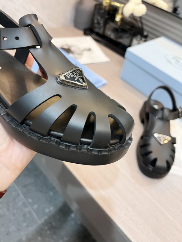 PRADA SPORTY FOAM RUBBER SANDALS BLACK 1X857M 3LKK F0002 F 050 - Image 3