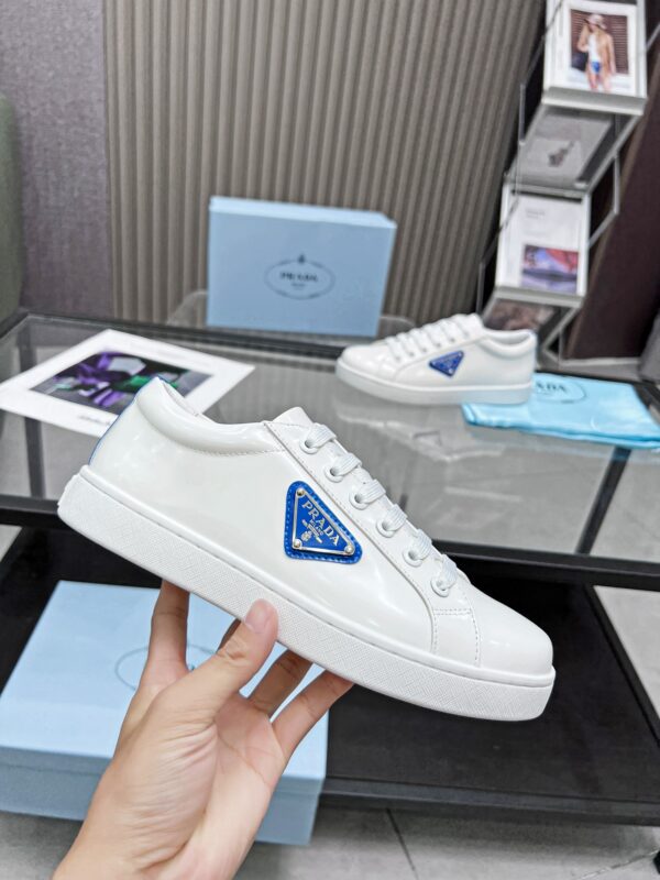 PRADA BRUSHED SNEAKERS LEATHER WHITE WHITE COBALT BLUE - Image 2