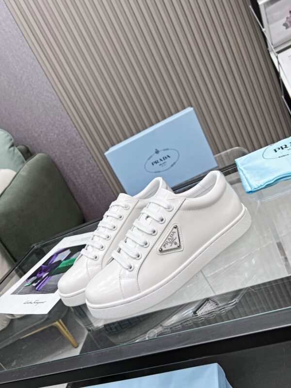 PRADA LOGO SNEAKERS IN BRUSHED LEATHER WHITE - Image 6