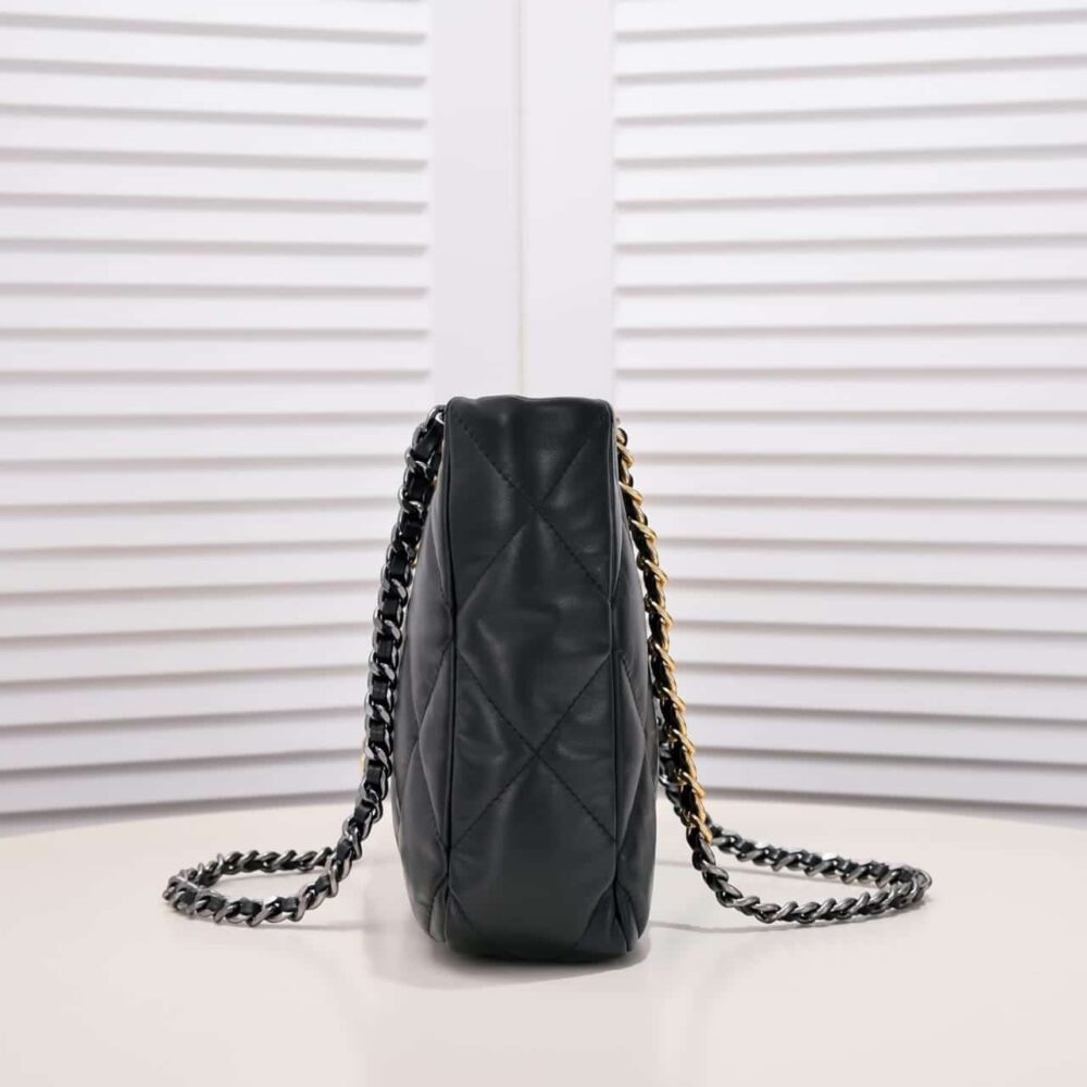 CHANEL QUILTED 19 EAST WEST SHOPPING BAG BLACK 36CM - Image 6