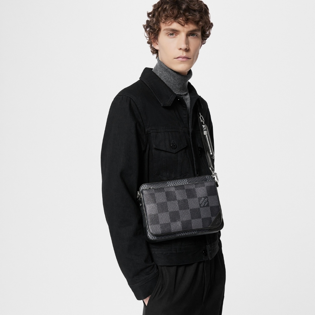 Louis Vuitton Trio Messenger Bag Damier Canvas Black 25Cm N50017 - Image 11