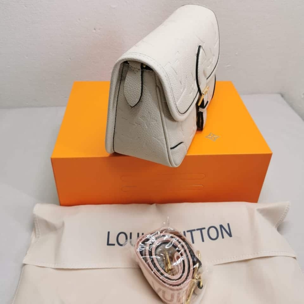 LOUIS VUITTON DIANE MONOGRAM EMPREINTE LEATHER CREME 24CM M46388 - Image 3