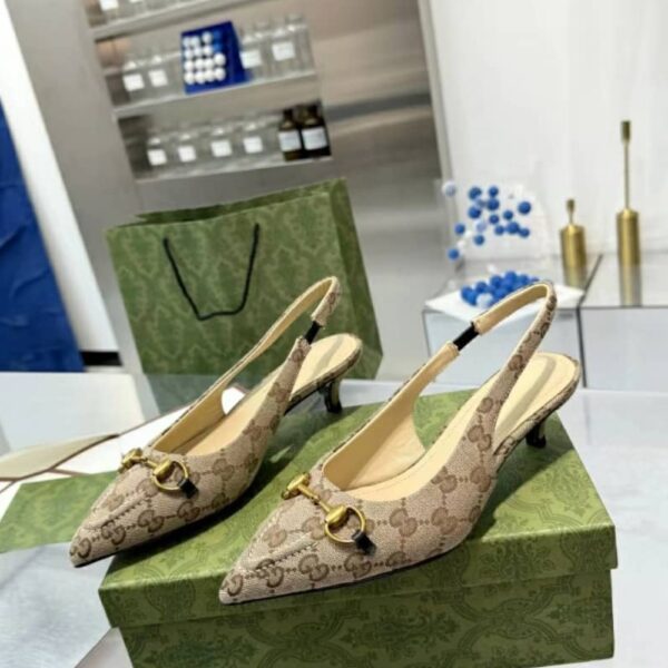 GUCCI WOMEN'S GG CANVAS SLINGBACK PUMP BEIGE AND EBONY ORIGINAL GG CANVAS 782627 2HK80 9763 - Image 3
