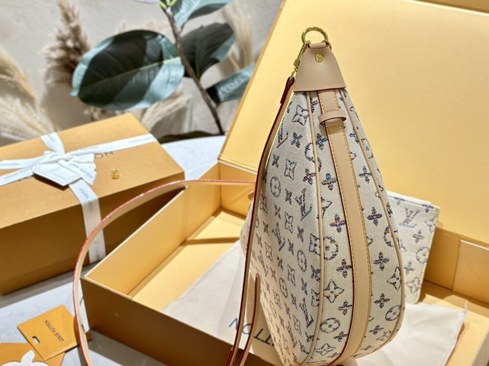 LOUIS VUITTON LOOP HOBO MONOGRAM BAG MULTICOLOR BEIGE 38CM - Image 8