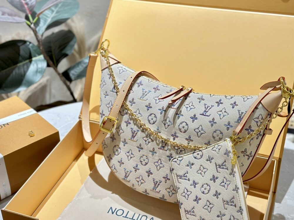 LOUIS VUITTON LOOP HOBO MONOGRAM BAG MULTICOLOR BEIGE 38CM - Image 2