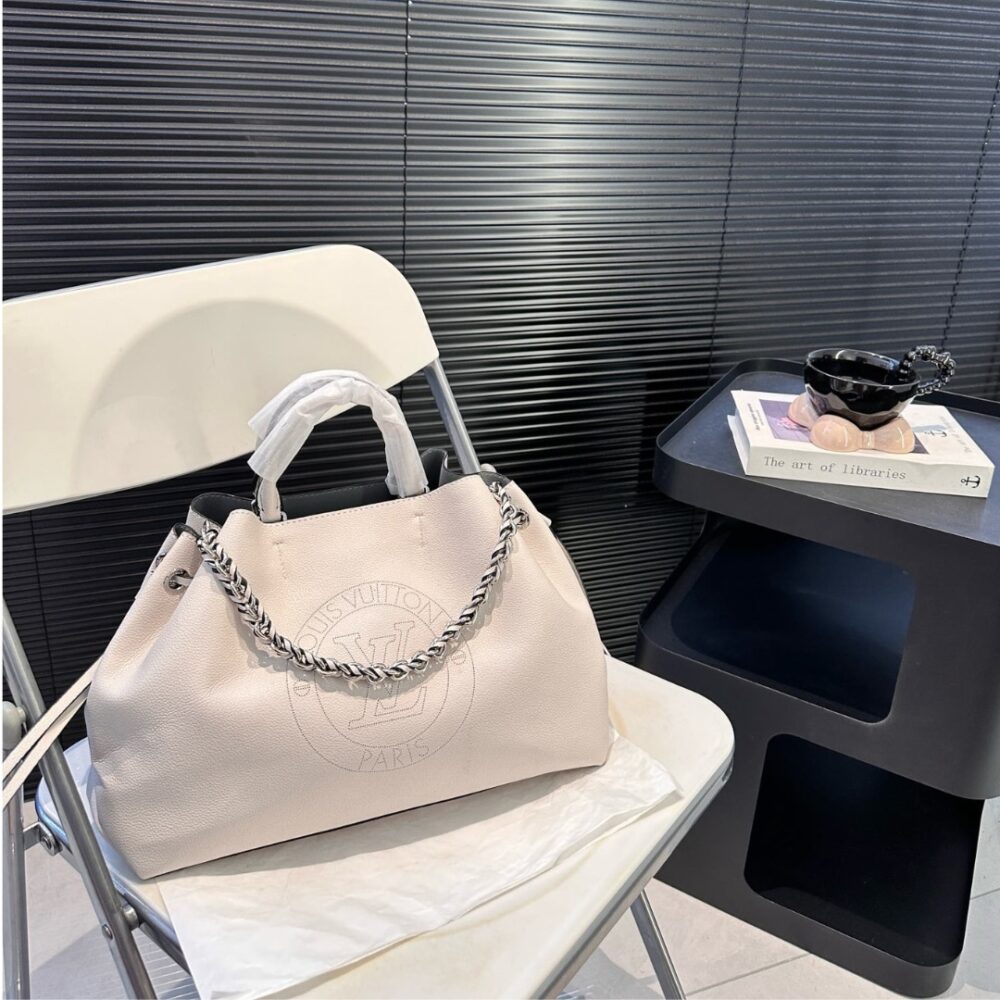 LOUIS VUITTON BELLA TOTE BAG MAHINA PERFORATED LEATHER 32CM M11733 - Image 2