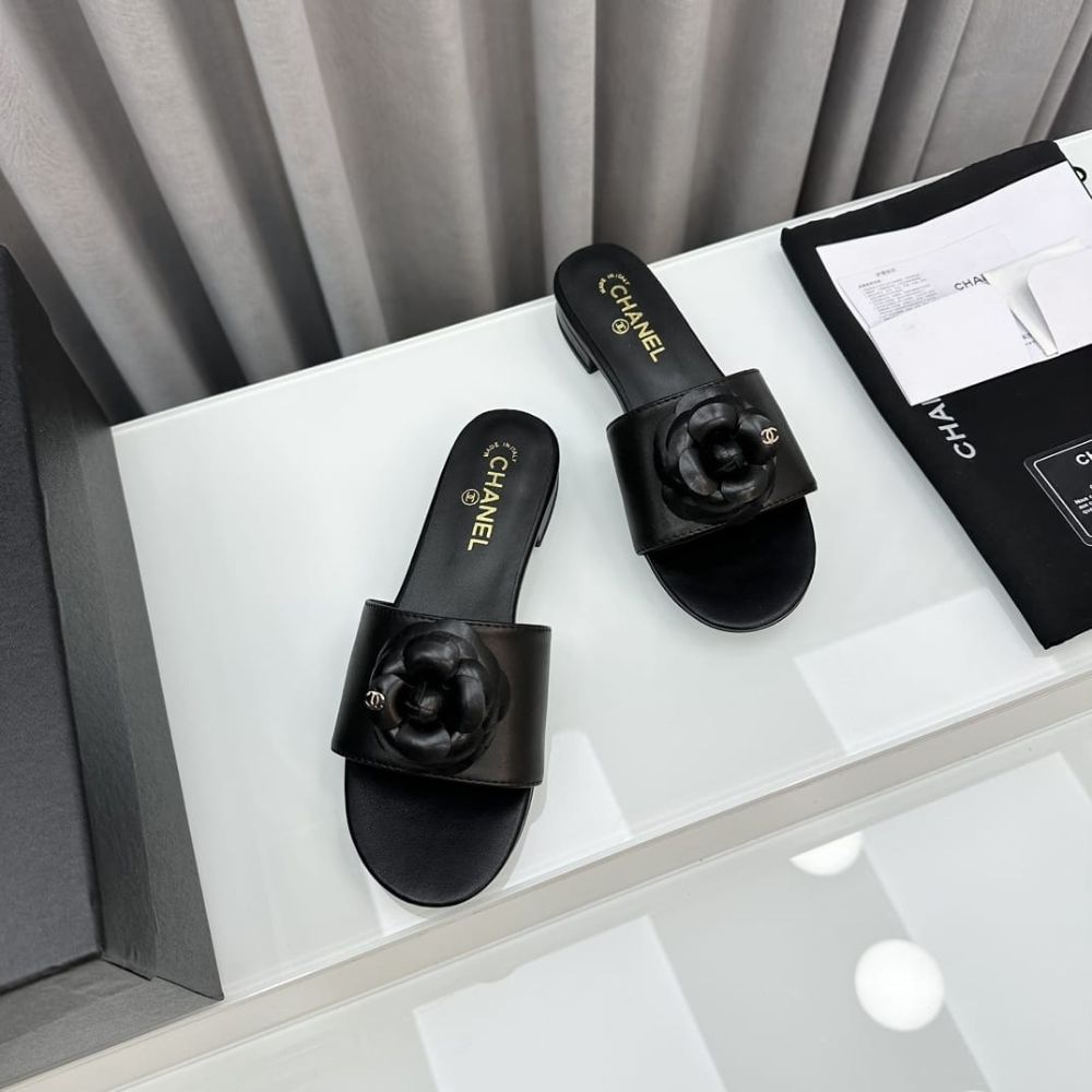Chanel CC Mules With Camellia In Black G45499 X01000 94305 - Image 4