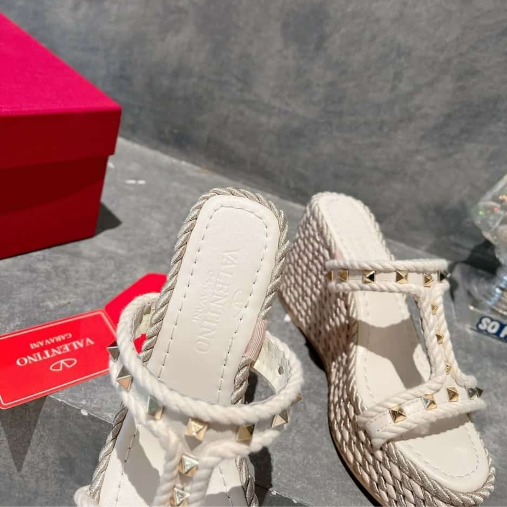 Valentino Rockstud Laminated Nappa Wedge Sandal Natural 4W2S0GI5DYM YBS - Image 3